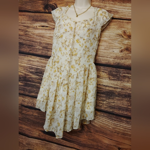 Cider Gold Yellow Pleated Tiered Sundress Size XS - Picture 2 of 4